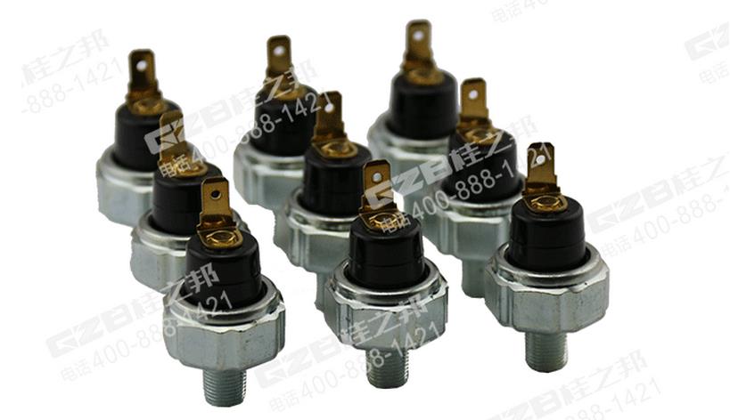 三一挖掘机三菱发动机机油压力开关