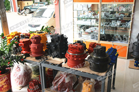 采购挖掘机配件，一个来自非洲的越洋电话_业务员日常记事