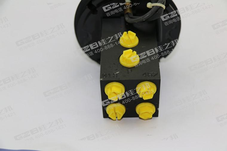 常林装载机配件先导阀