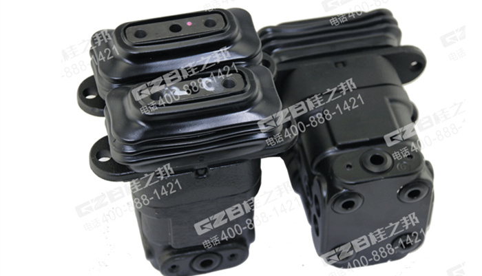 挖掘机脚踏阀批发:三一365挖机行走脚踏阀PVD8PC5020A