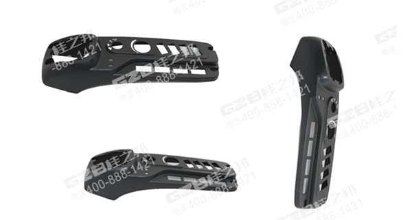 三一335挖机扶手箱上盖