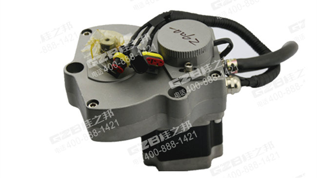 三一210挖掘机油门马达