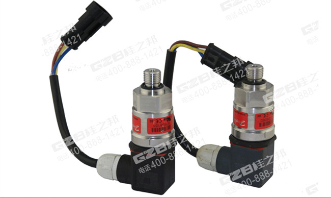 龙工6235挖掘机低压压力传感器