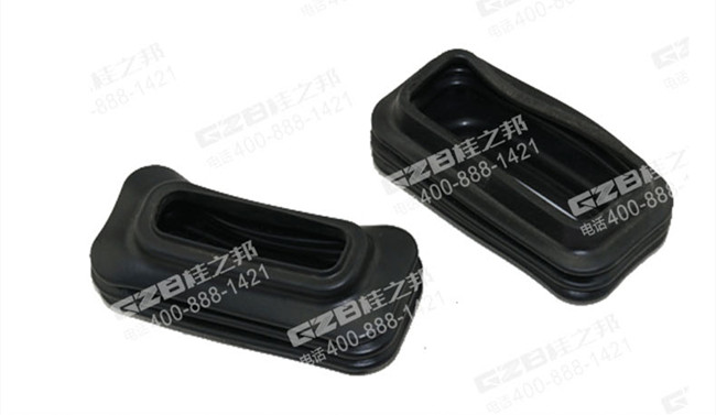 挖掘机配件网:三一挖掘机脚踏阀护罩60008593