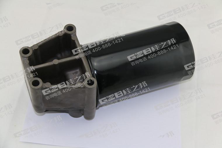 三一305挖掘机滤清器